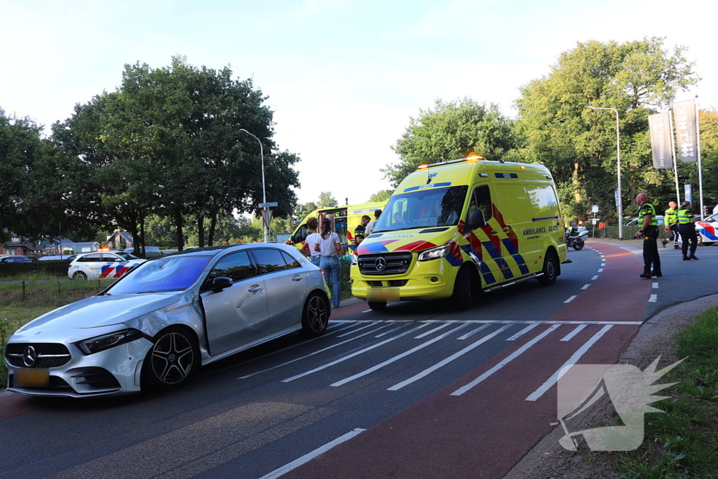Ernstig ongeval met scooter en auto