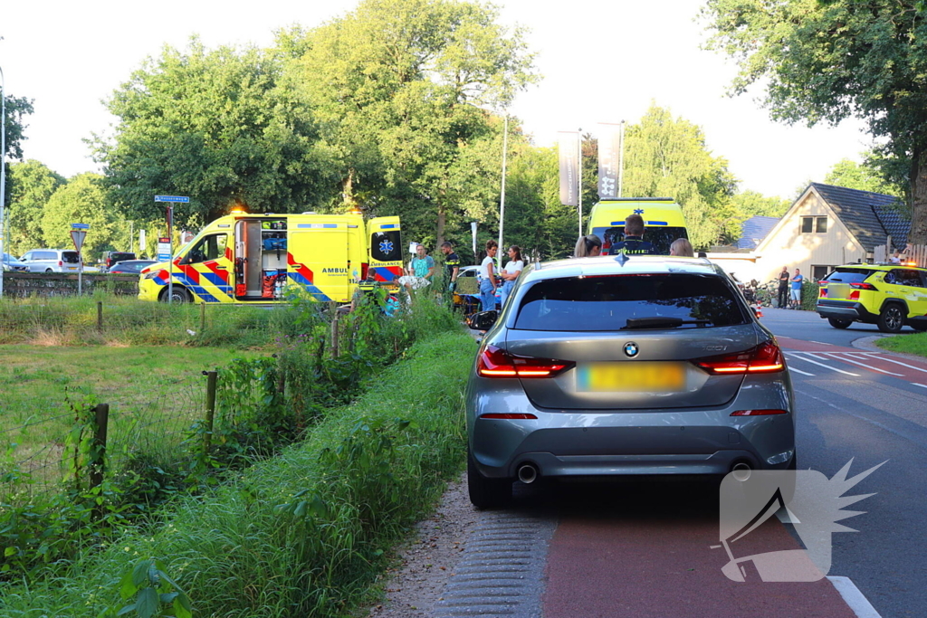 Ernstig ongeval met scooter en auto