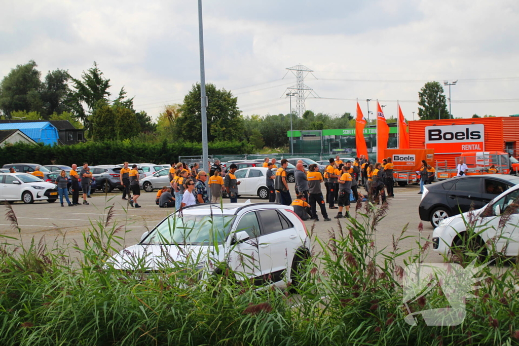 Bouwmarkt ontruimd wegens gaslucht