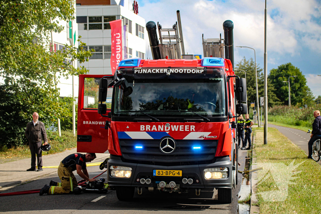 Brand in touringcar leidt tot snelle inzet