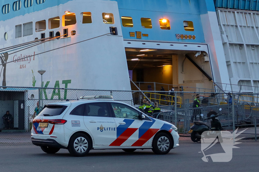 Brand op asielzoekersboot onder controle