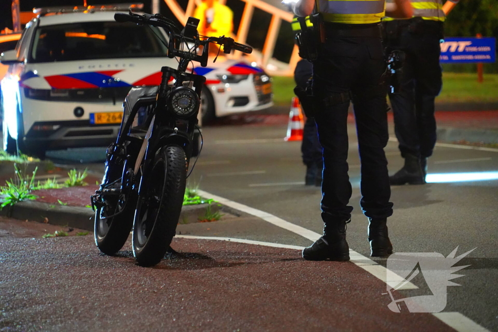 Fatbiker gewond bij botsing met auto