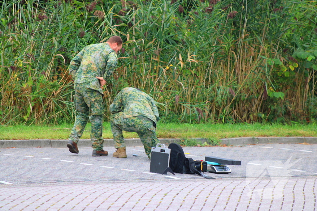 EOD onderzoekt explosief