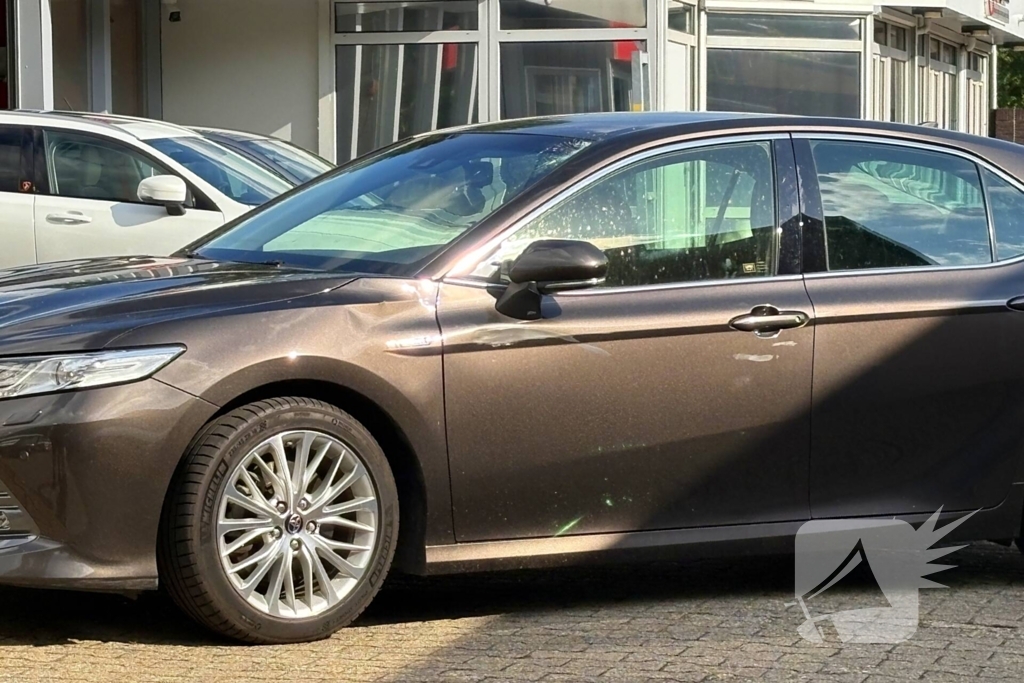 Fietser gewond bij botsing met auto