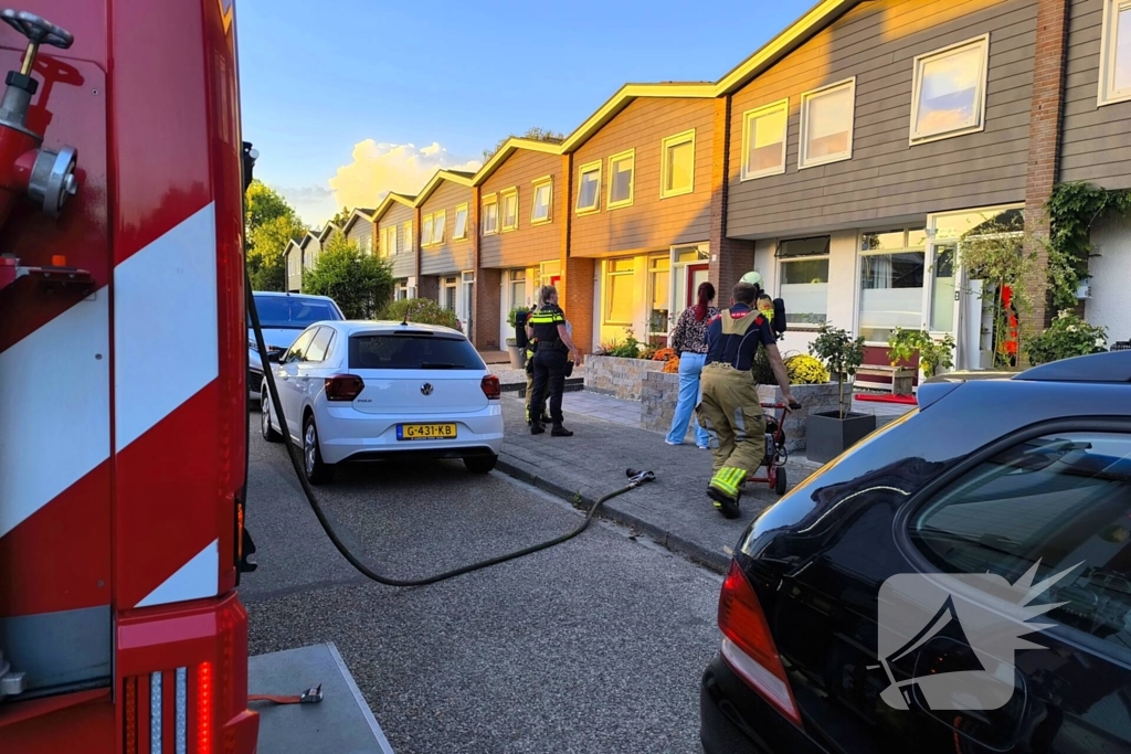 Brandweer ventileert woning na aanbranden broodjes
