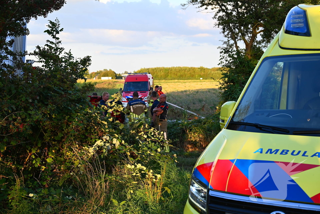 Ongeval met auto in de sloot