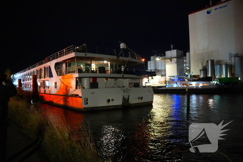 Honderden mensen geëvacueerd door telefoonbrand