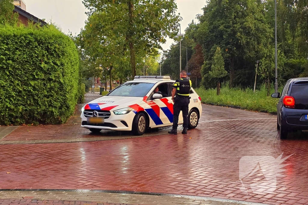 Politie zet groots in na melding van persoon met wapen