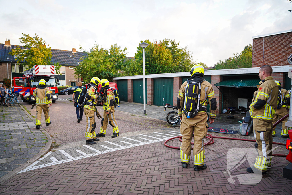 Veel brandschade aan garagebox