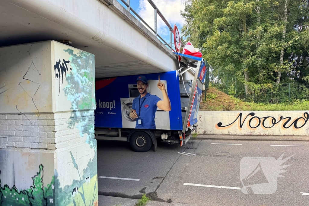 Aanrijding met spoorviaduct