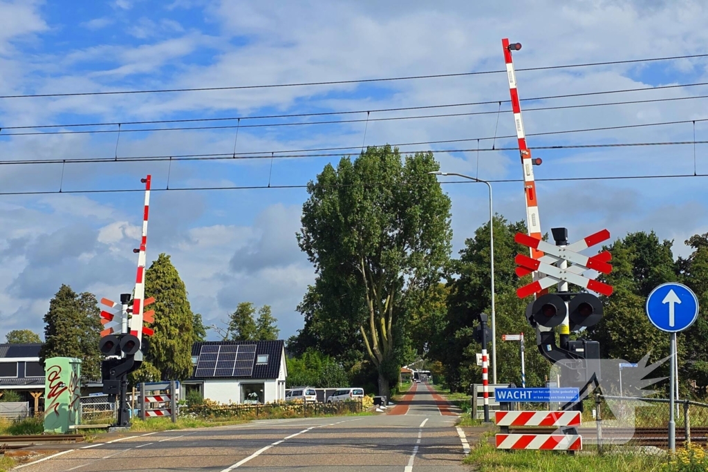 Spoorboom beschadigd: storing gemeld