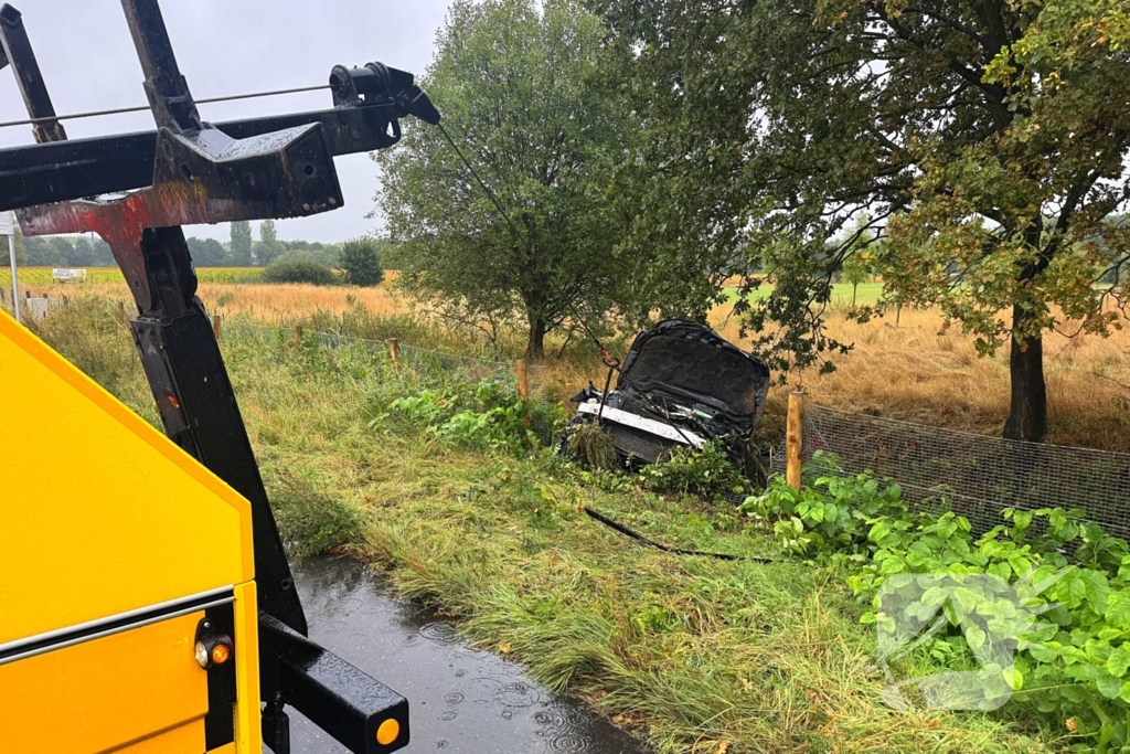 Drie zwaar gewonden bij verkeersongeval