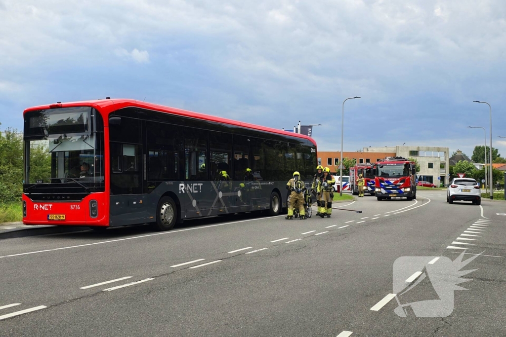 Rook in lijnbus leidt tot snelle brandweeractie