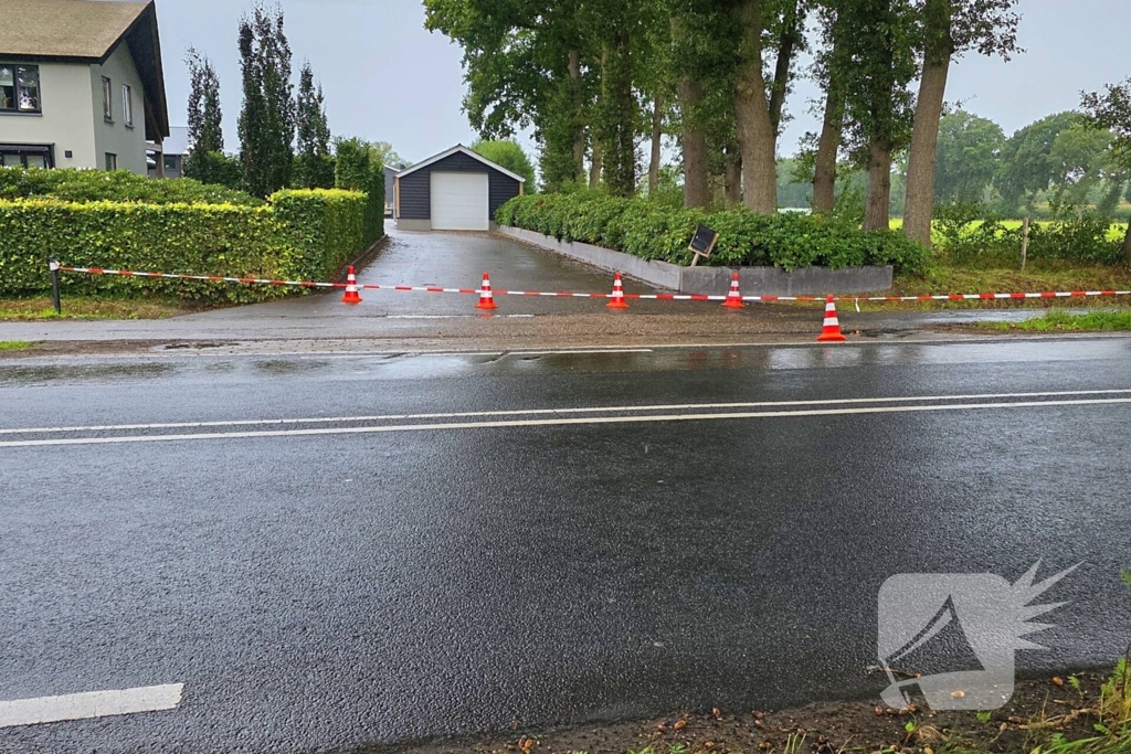 Botsing tussen bestelbus en scooter