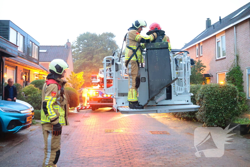 Schoorsteen los door stormachtig weer