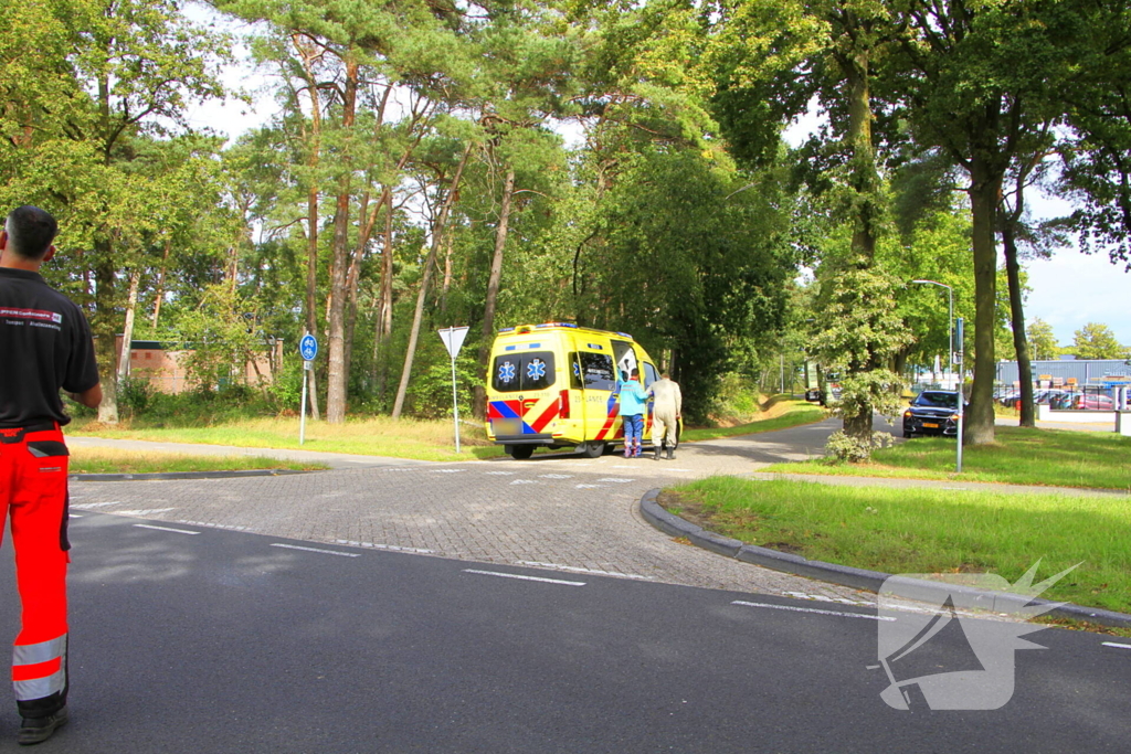 Aanrijding met letsel tussen drie voertuigen