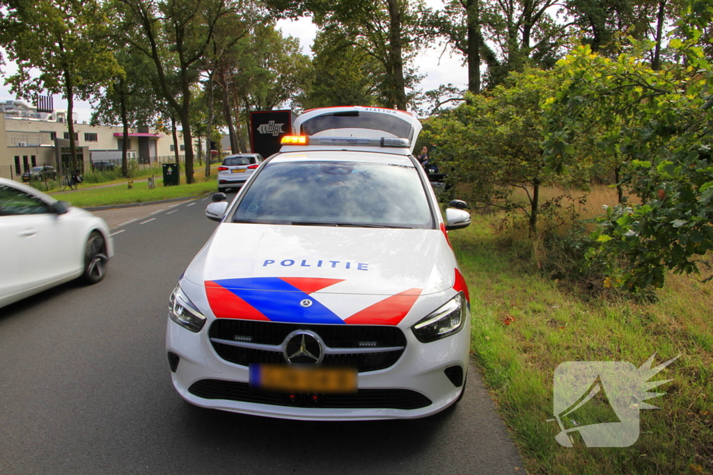 Aanrijding met letsel tussen drie voertuigen
