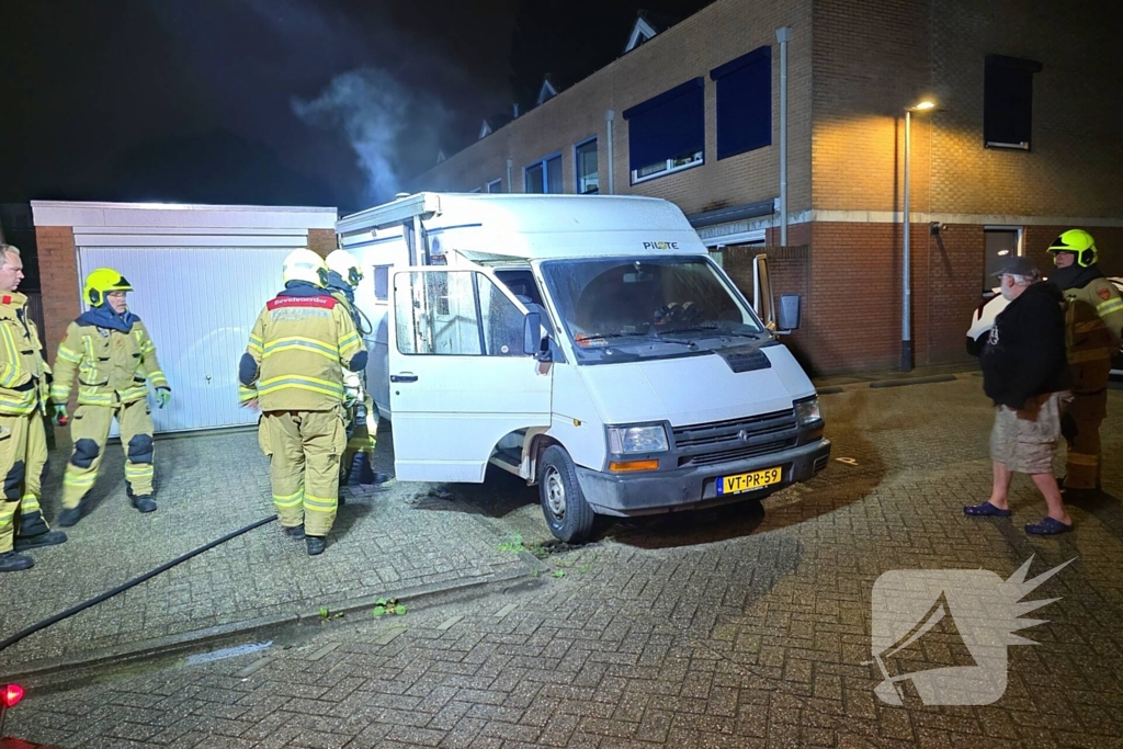 Brand in camper snel onder controle