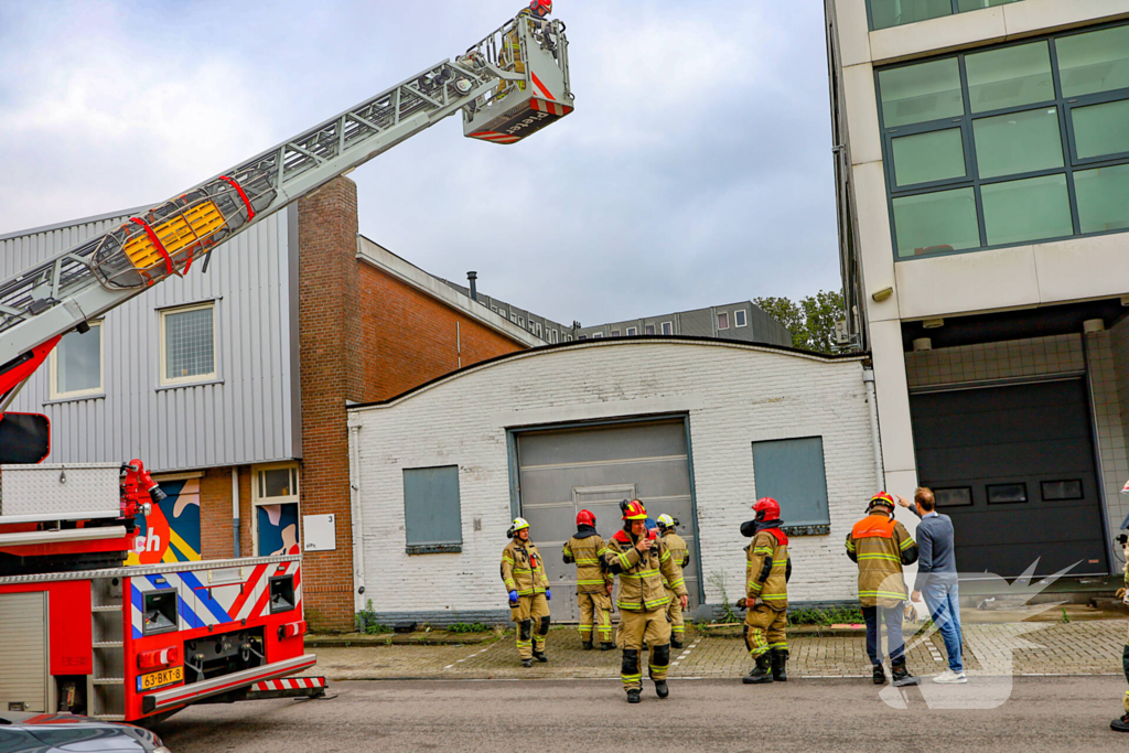 Instorting bedrijfspand leidt tot brandweerinterventie