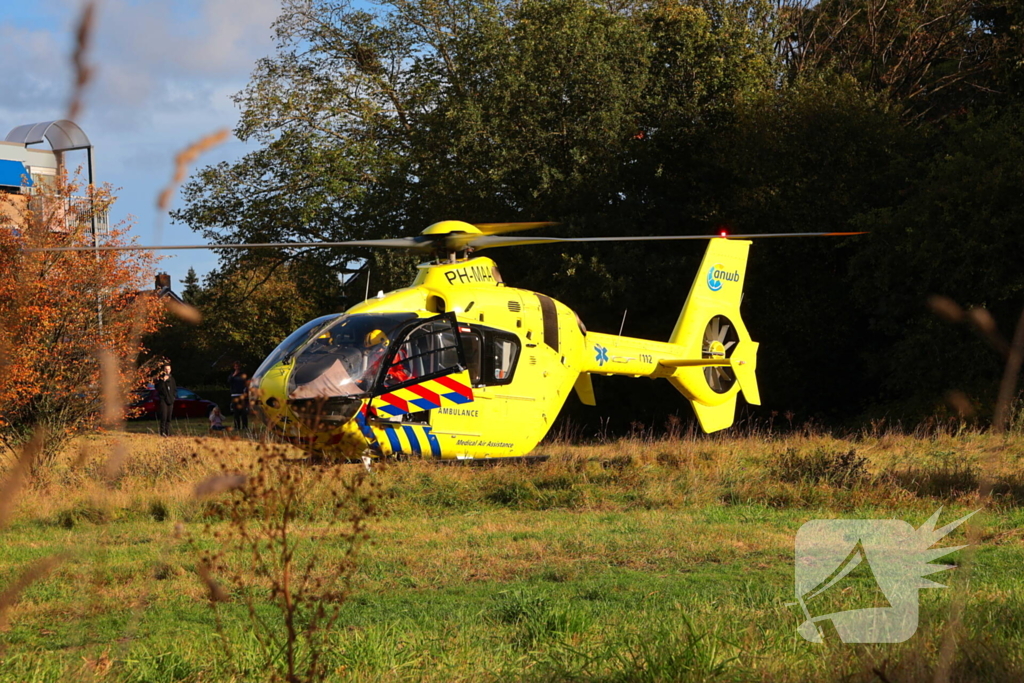 Traumahelikopter landt na medische noodsituatie