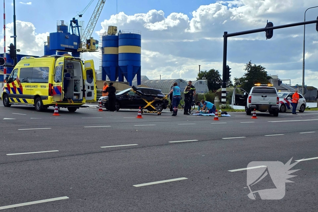Fietser gewond bij aanrijding met auto