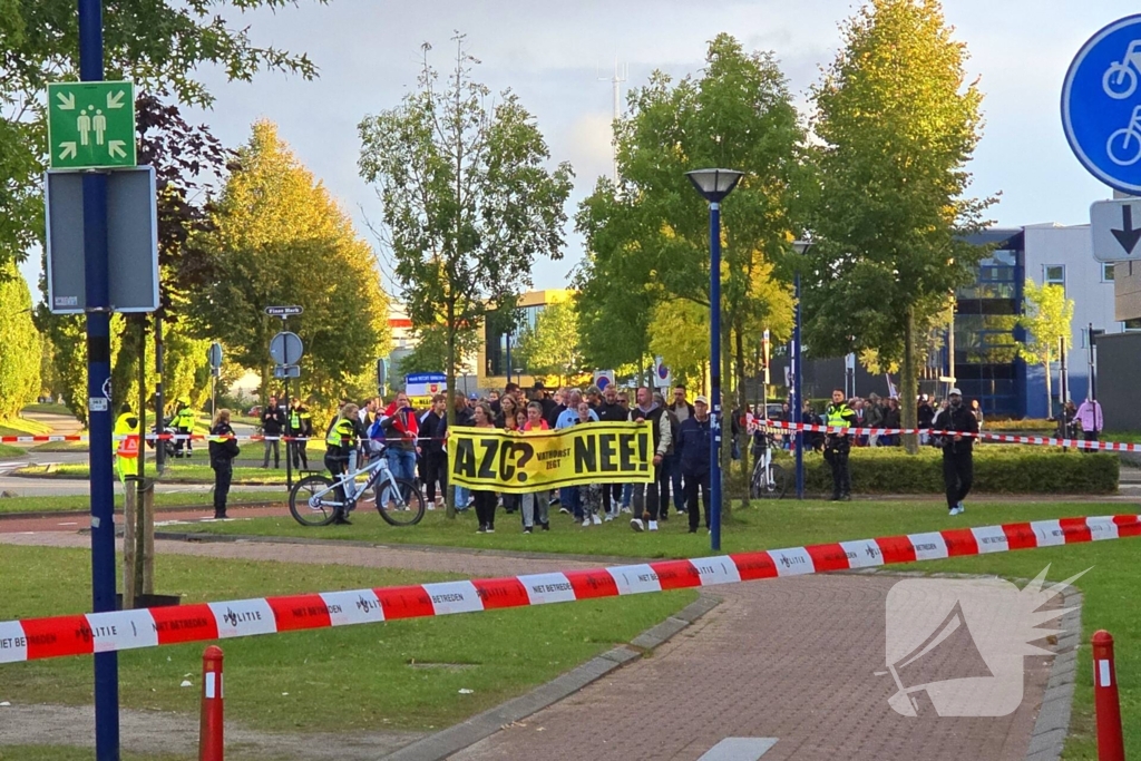 Demonstratie tegen uitgestelde azc-plannen