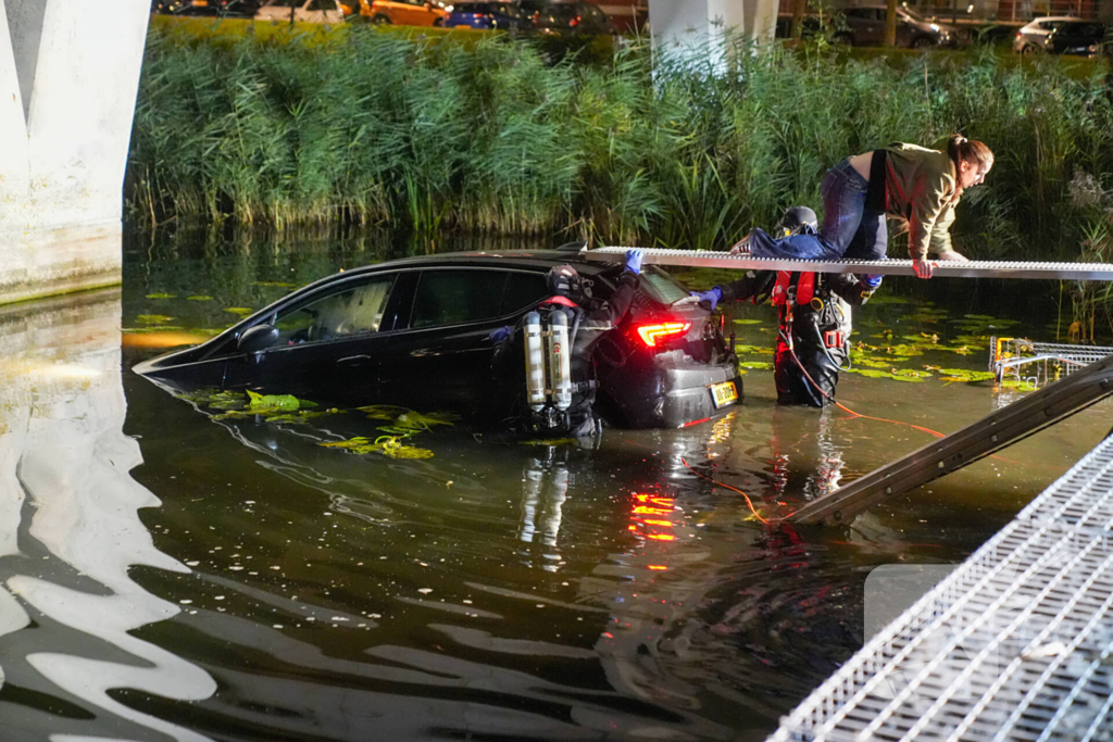 Redding na auto te water