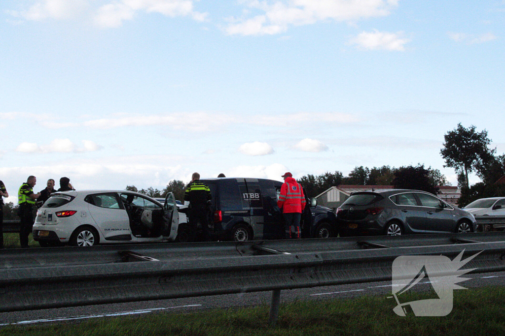File na botsing met meerdere auto's
