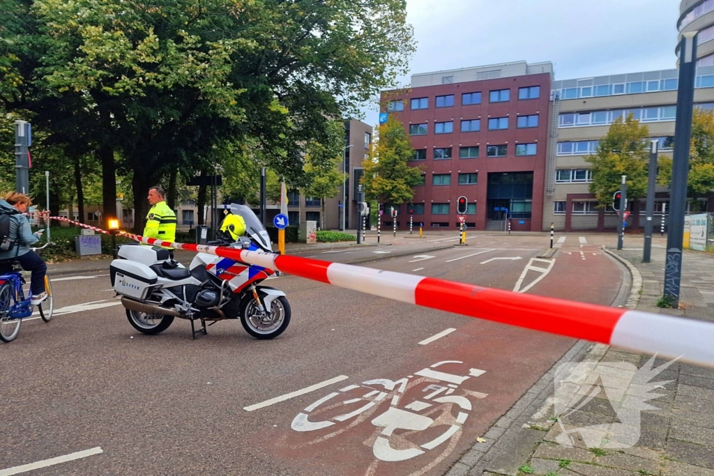 Mogelijk explosief bij UWV kantoor