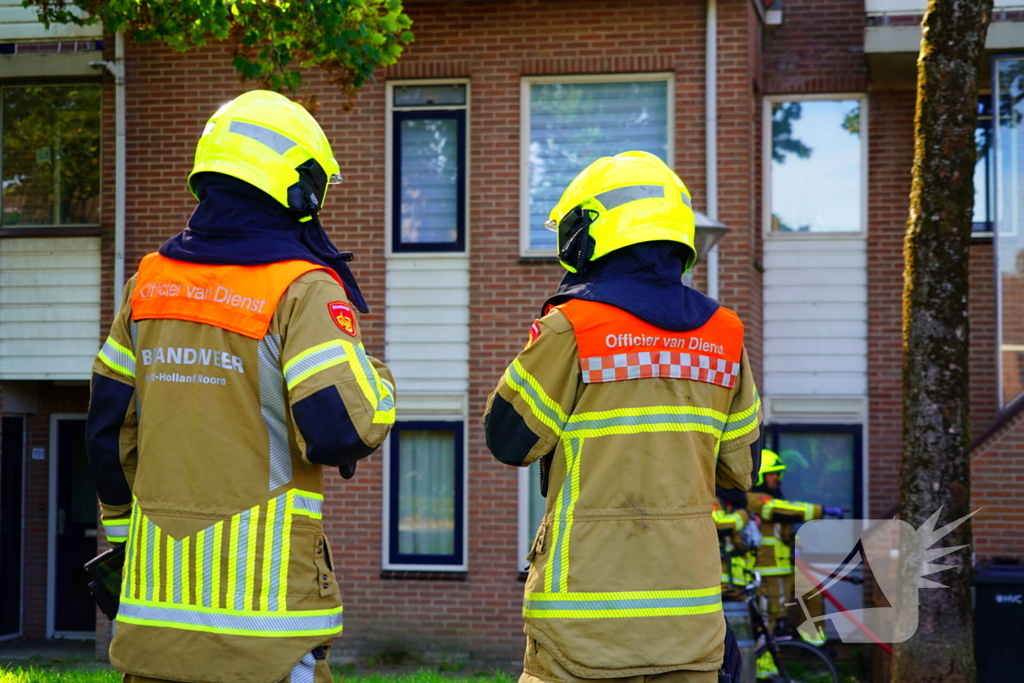 Woningbrand leidt tot ontruiming