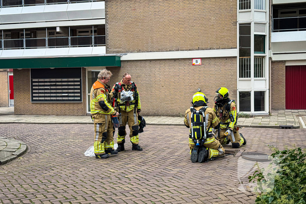 Brandweer doet onderzoek naar gaslucht