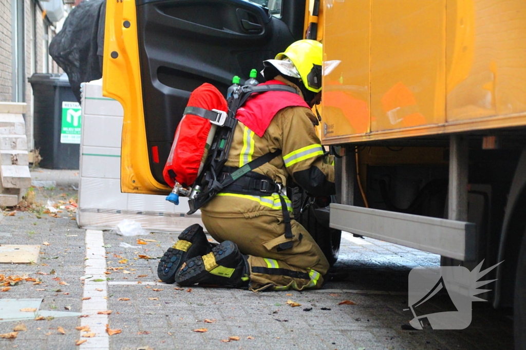 Brand in bestelauto snel onder controle