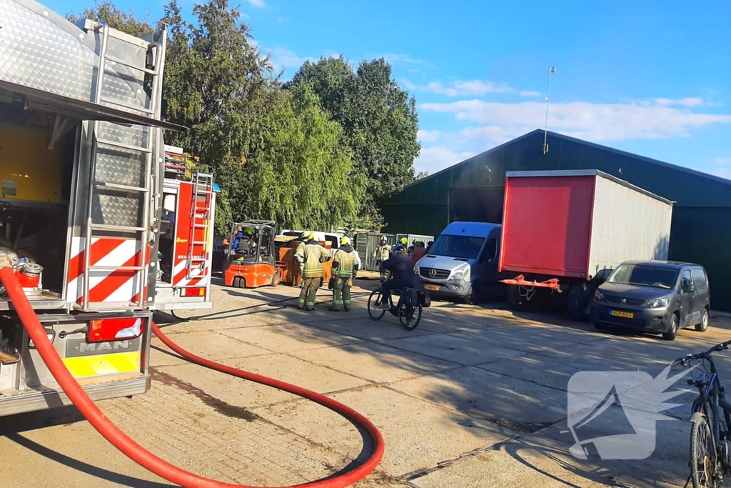 Brand in agrarische schuur