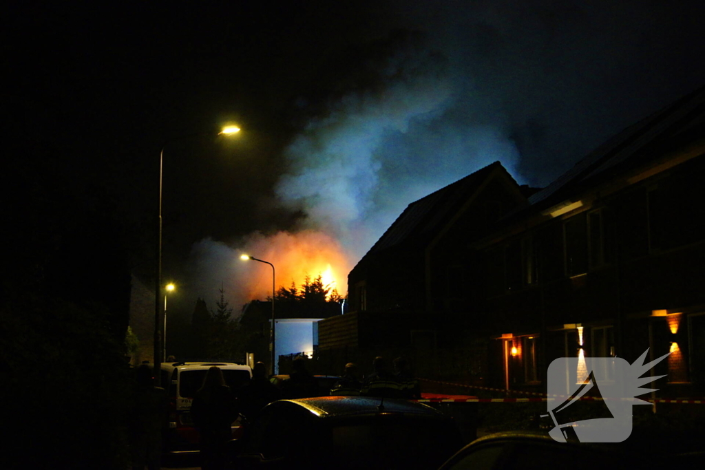 Explosies veroorzaken chaos in de nacht