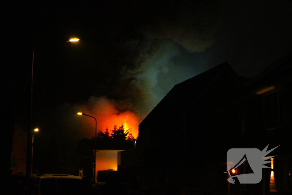 Explosies veroorzaken chaos in de nacht