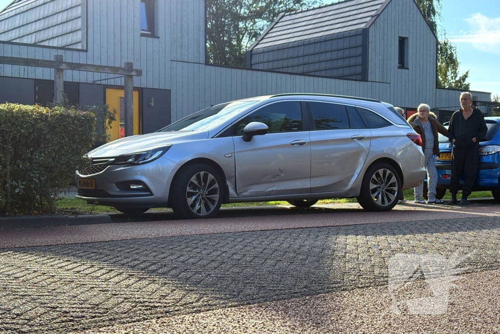 Scooterrijder gewond bij aanrijding met auto
