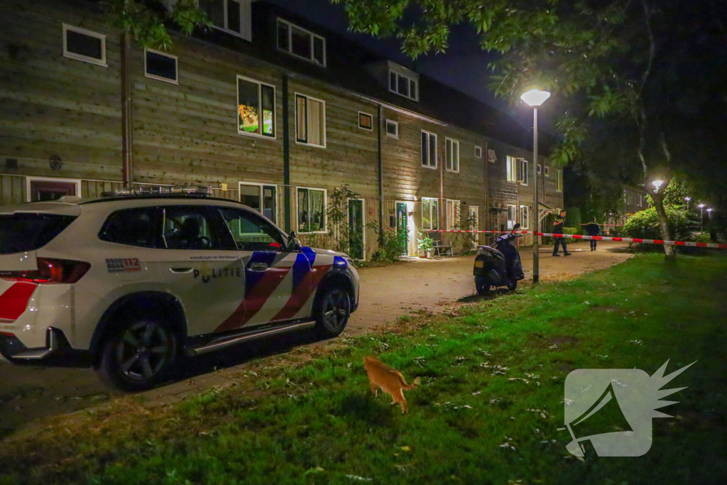 Explosie leidt tot woningbrand