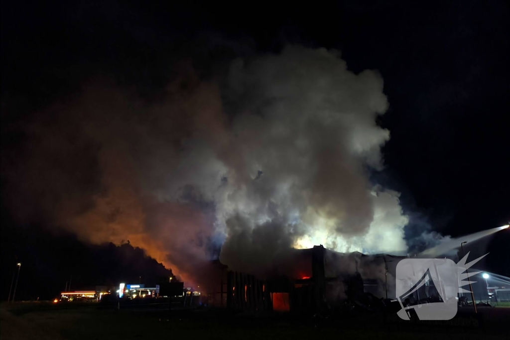 Blusrobot ingezet bij grote brand