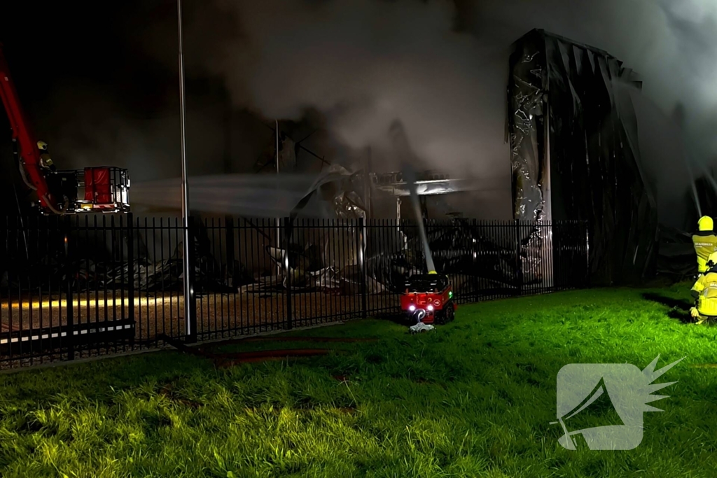 Blusrobot ingezet bij grote brand