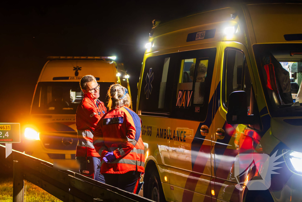 Vrouw ernstig gewond bij aanrijding met auto