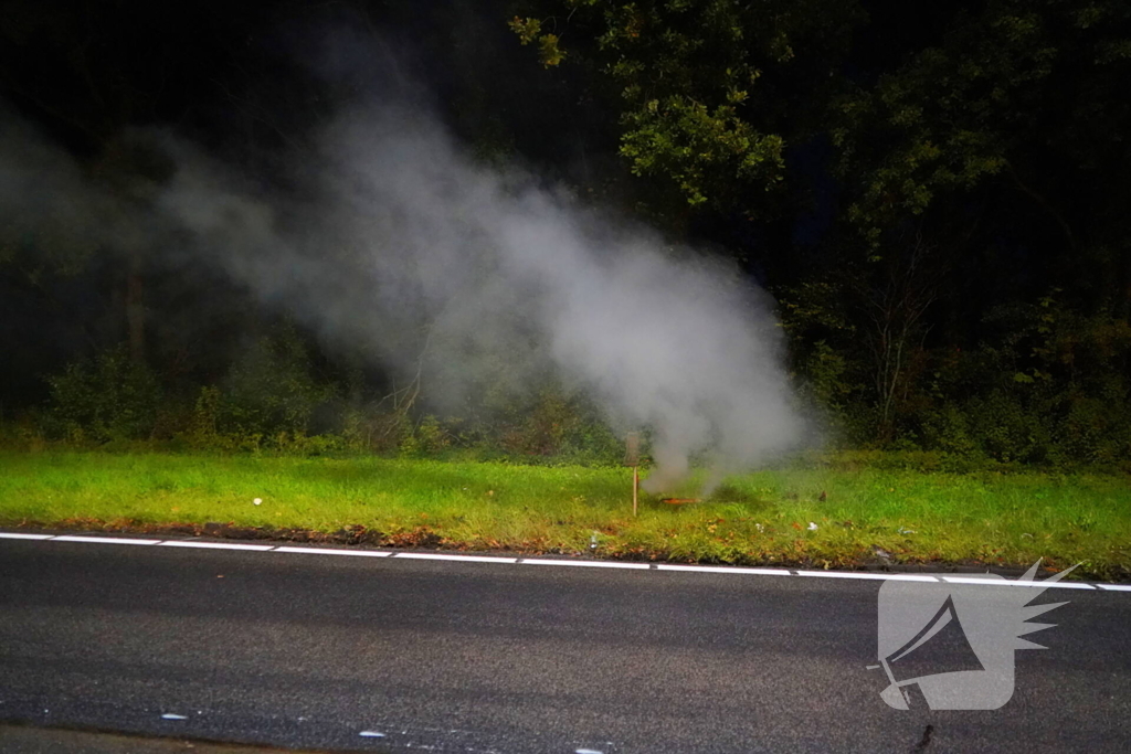 Politie blust brand met behulp van brandweer