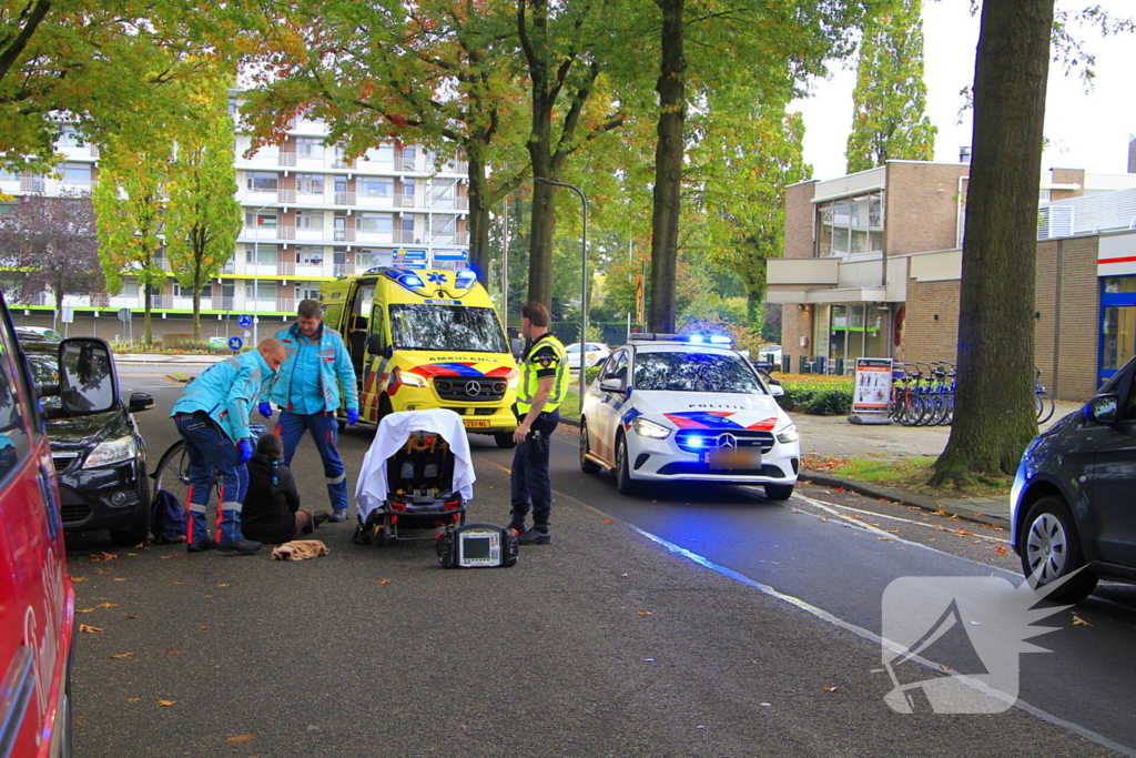 Zoektocht naar beschadigd bestelbus