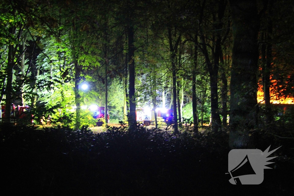 Grote inzet bij uitslaande woningbrand