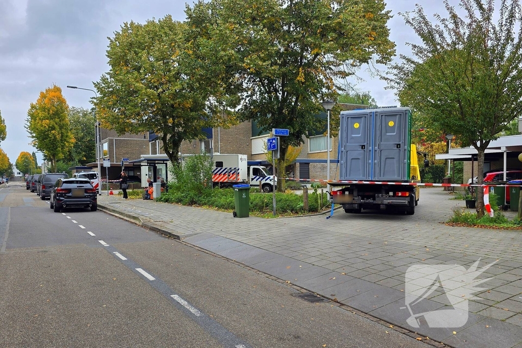 Politie zet deel buurt af na geweldsincident