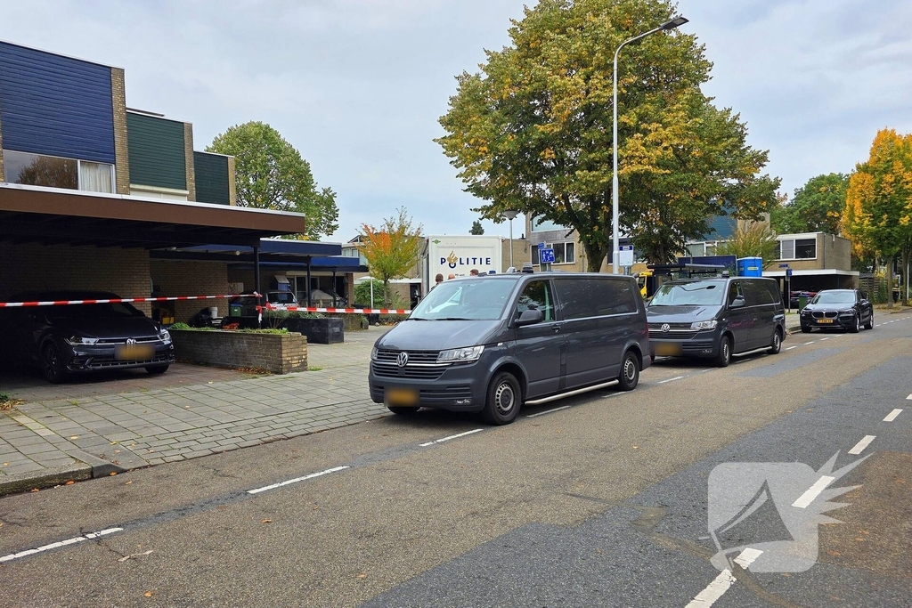 Politie zet deel buurt af na geweldsincident