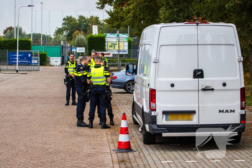 Politie houdt verkeerscontrole