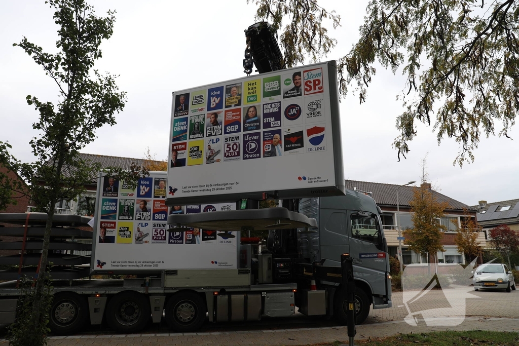 Straten gevuld met campagneposters
