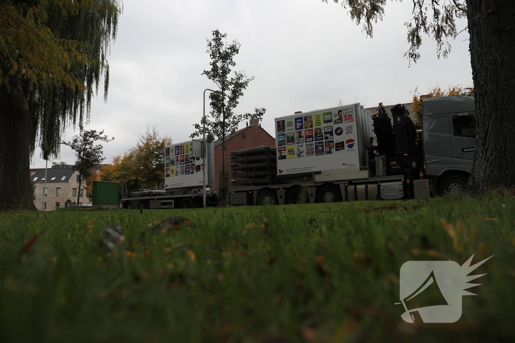 Straten gevuld met campagneposters