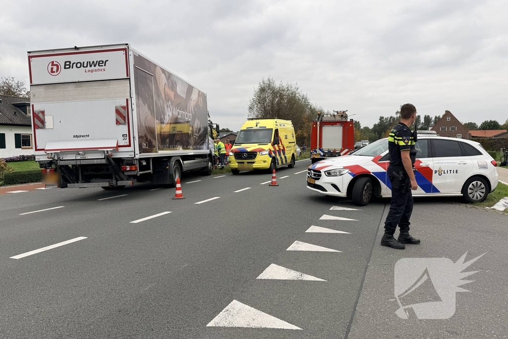 Fietser overleden na aanrijding met vrachtwagen