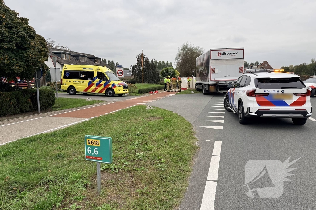 Fietser overleden na aanrijding met vrachtwagen